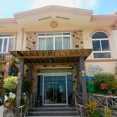 Veronica Hotel Roxas City Buitenkant foto
